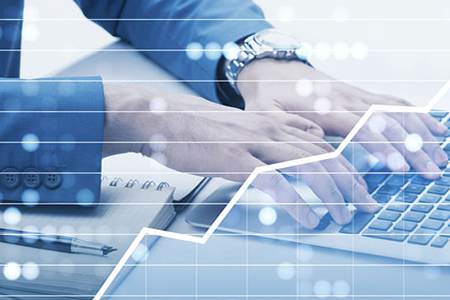 恒指期货日交易量